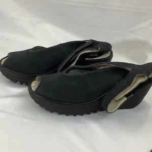 NWOT - Fly London Wedges (Women’s )